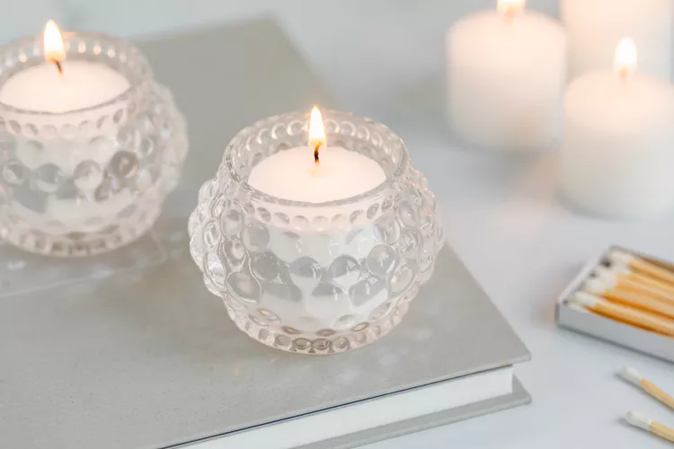 Votive candle